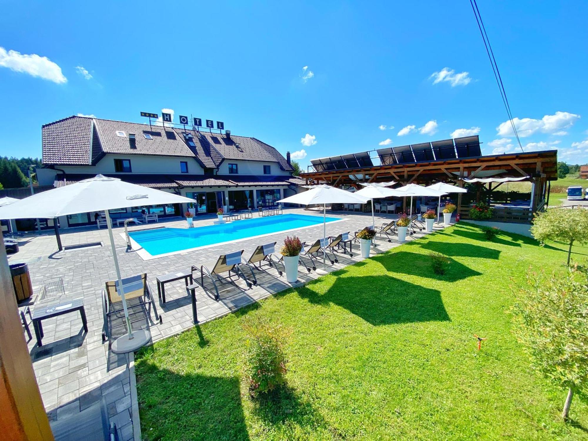 16 Lakes Guesthouse Grabovac  Ngoại thất bức ảnh